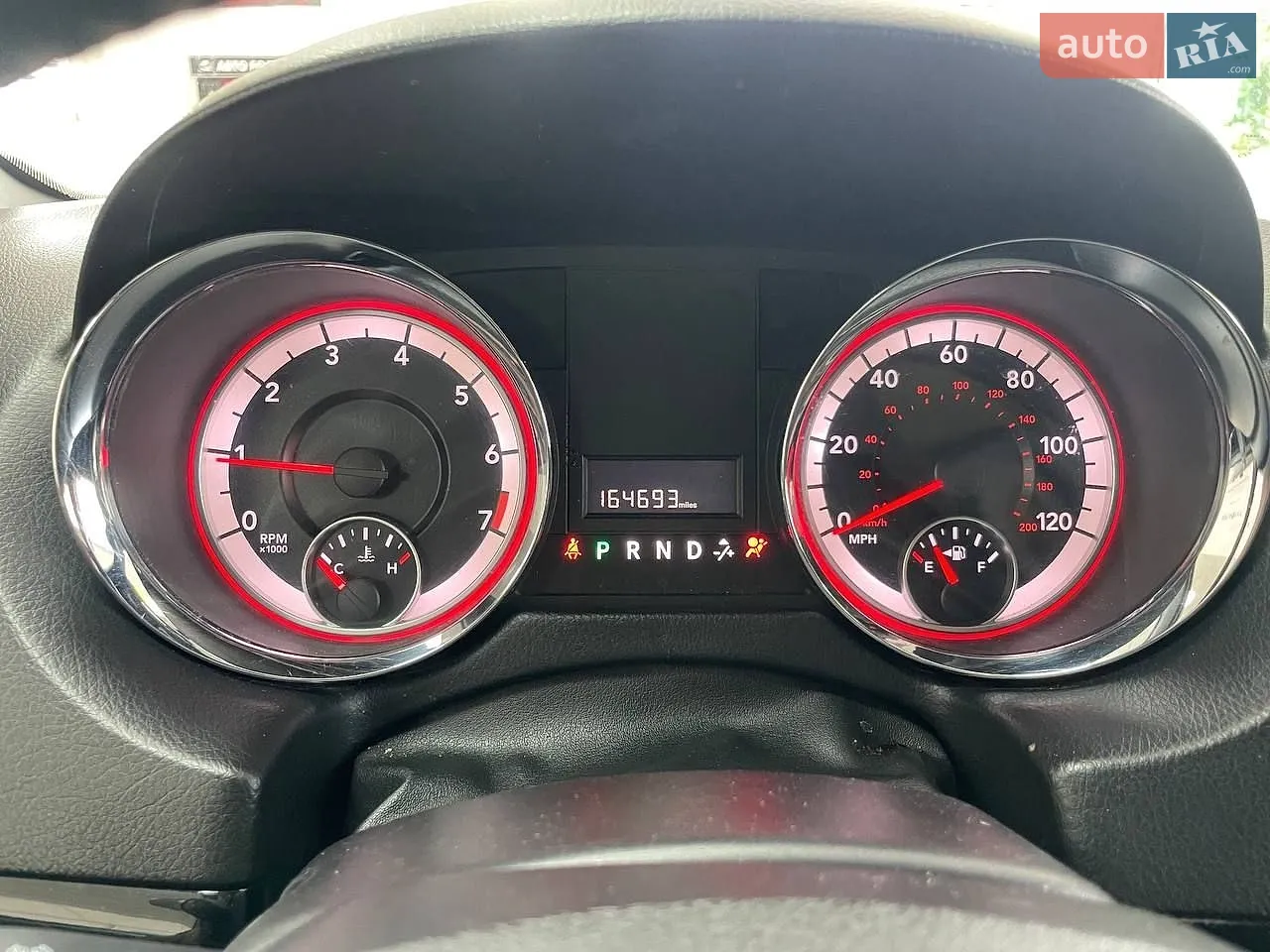 2018 Dodge Caravan - мініатюра 25