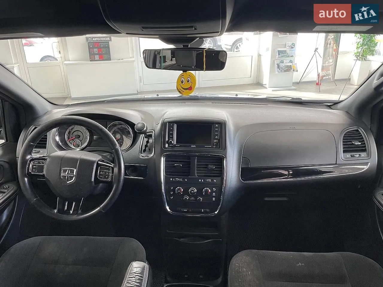 2018 Dodge Caravan - мініатюра 29