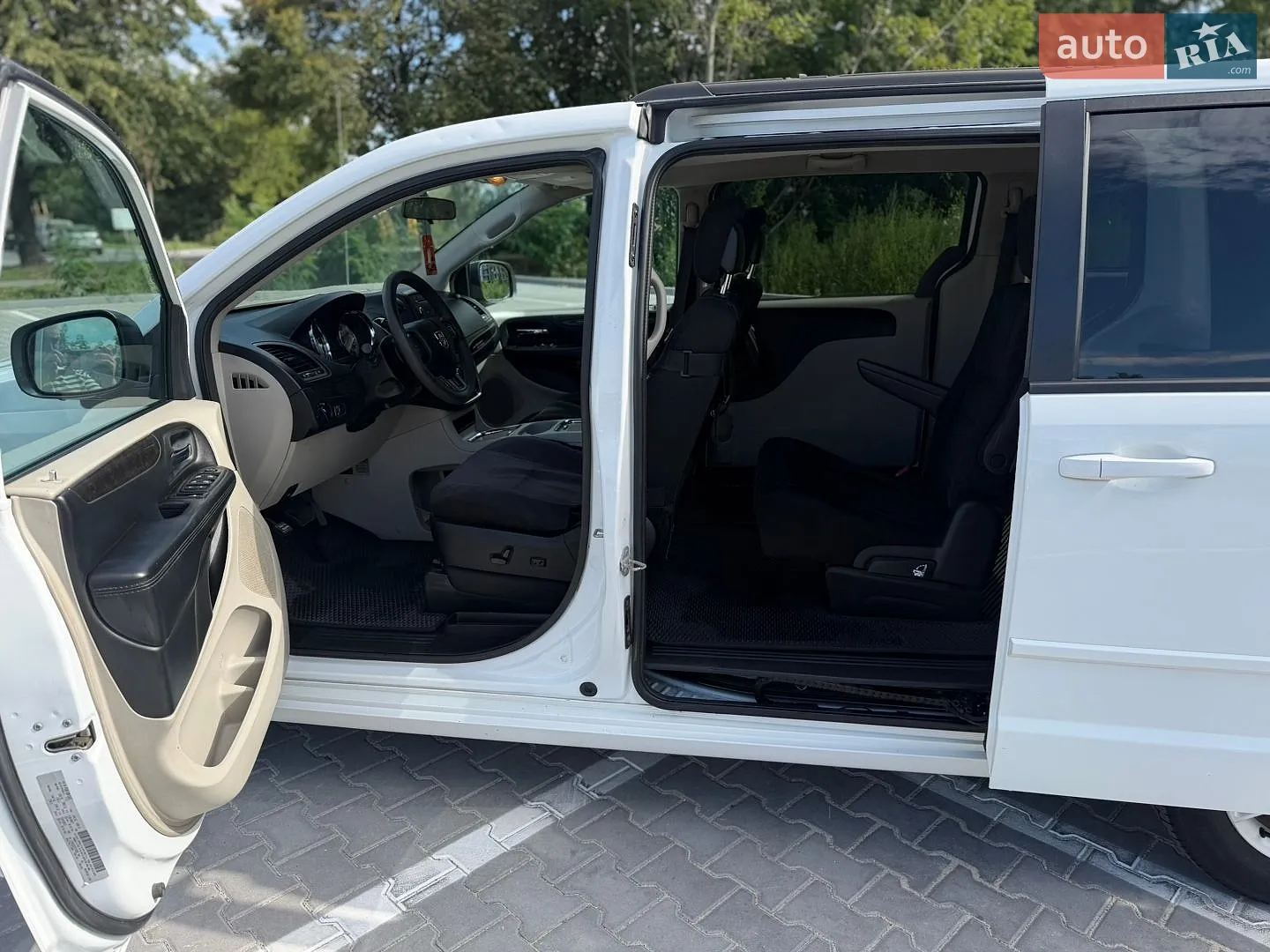 2015 Dodge Caravan - мініатюра 5