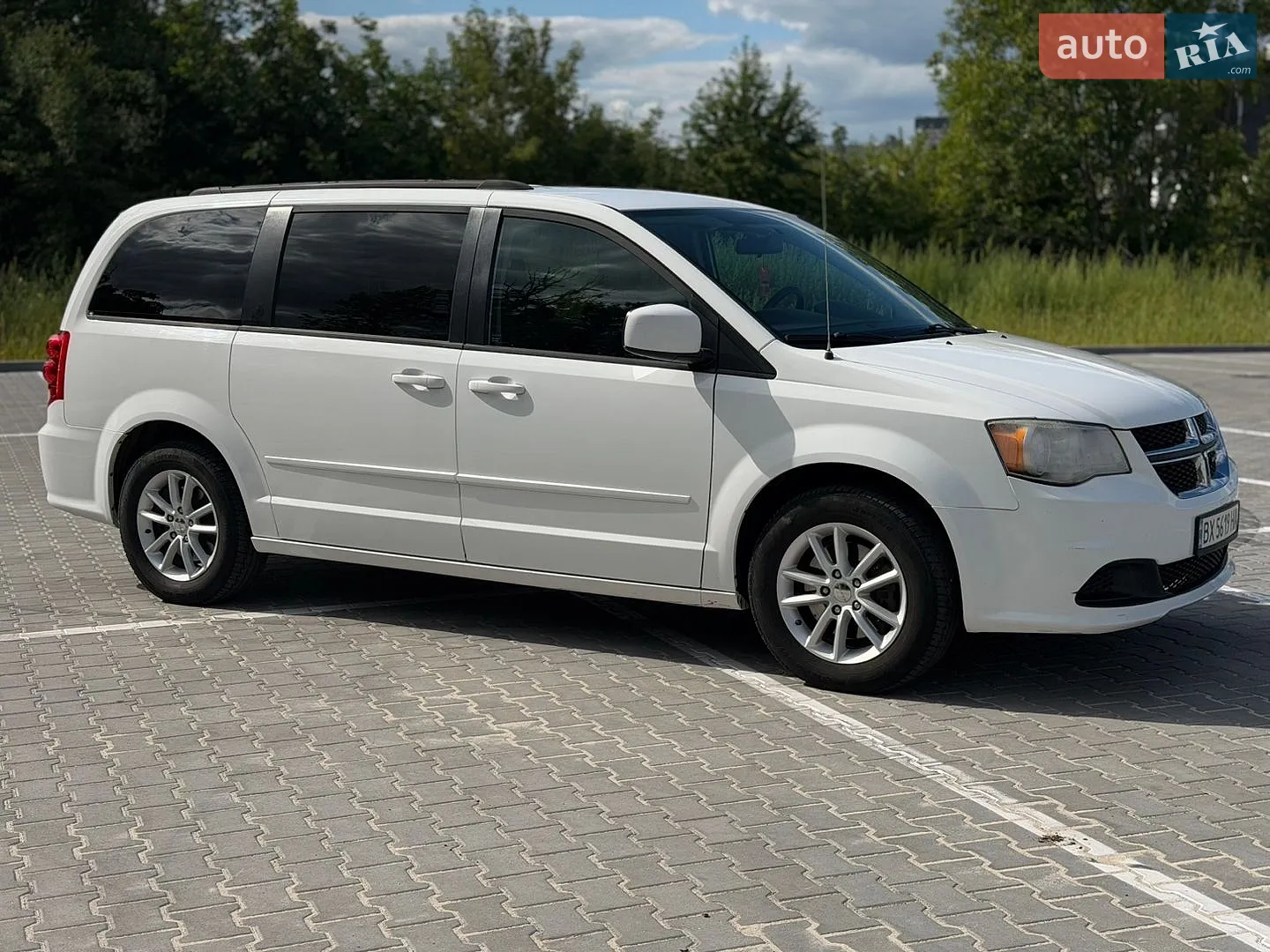 2015 Dodge Caravan - мініатюра 8