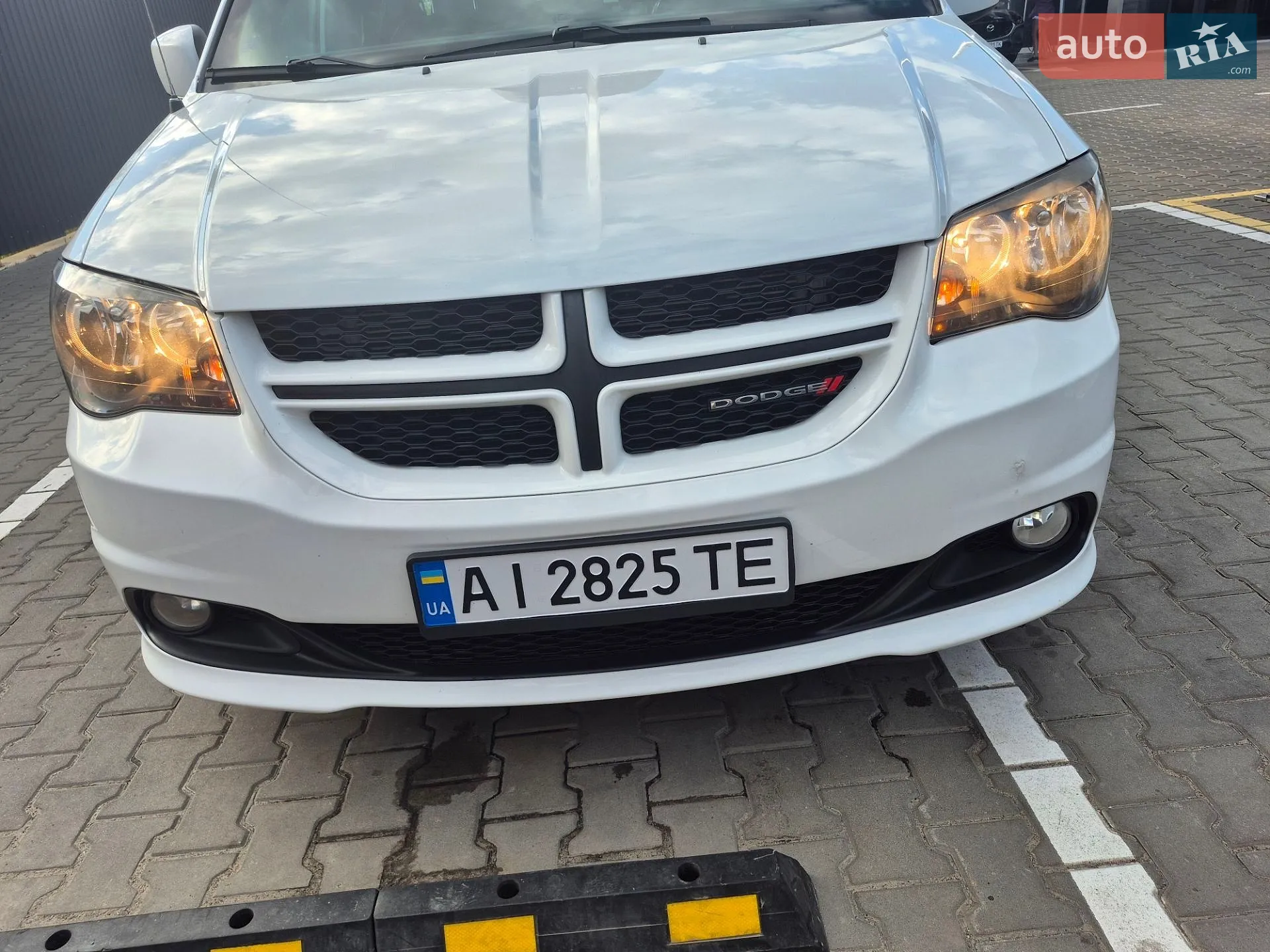 2019 Dodge Caravan - мініатюра 9