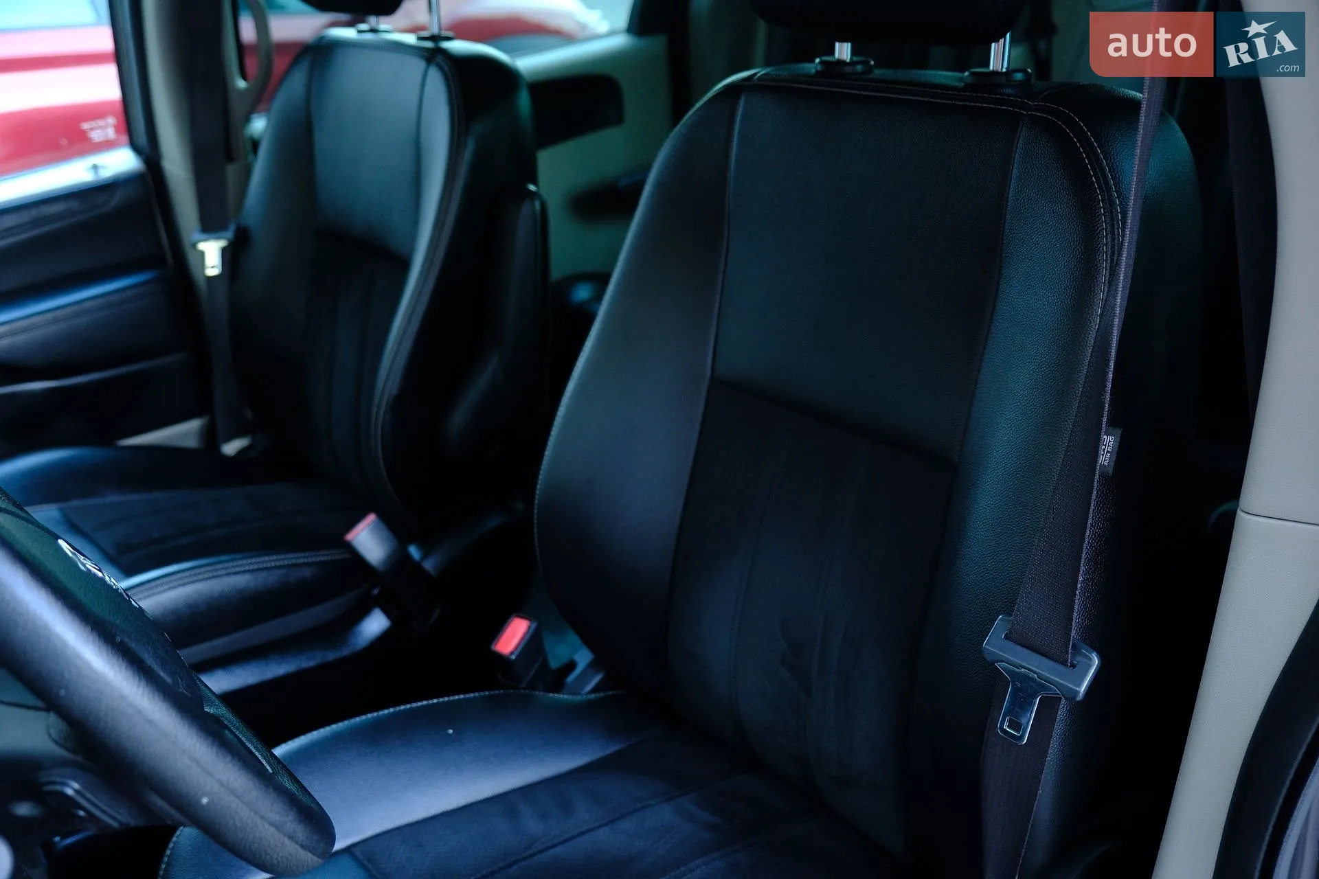 2015 Dodge Caravan - мініатюра 22