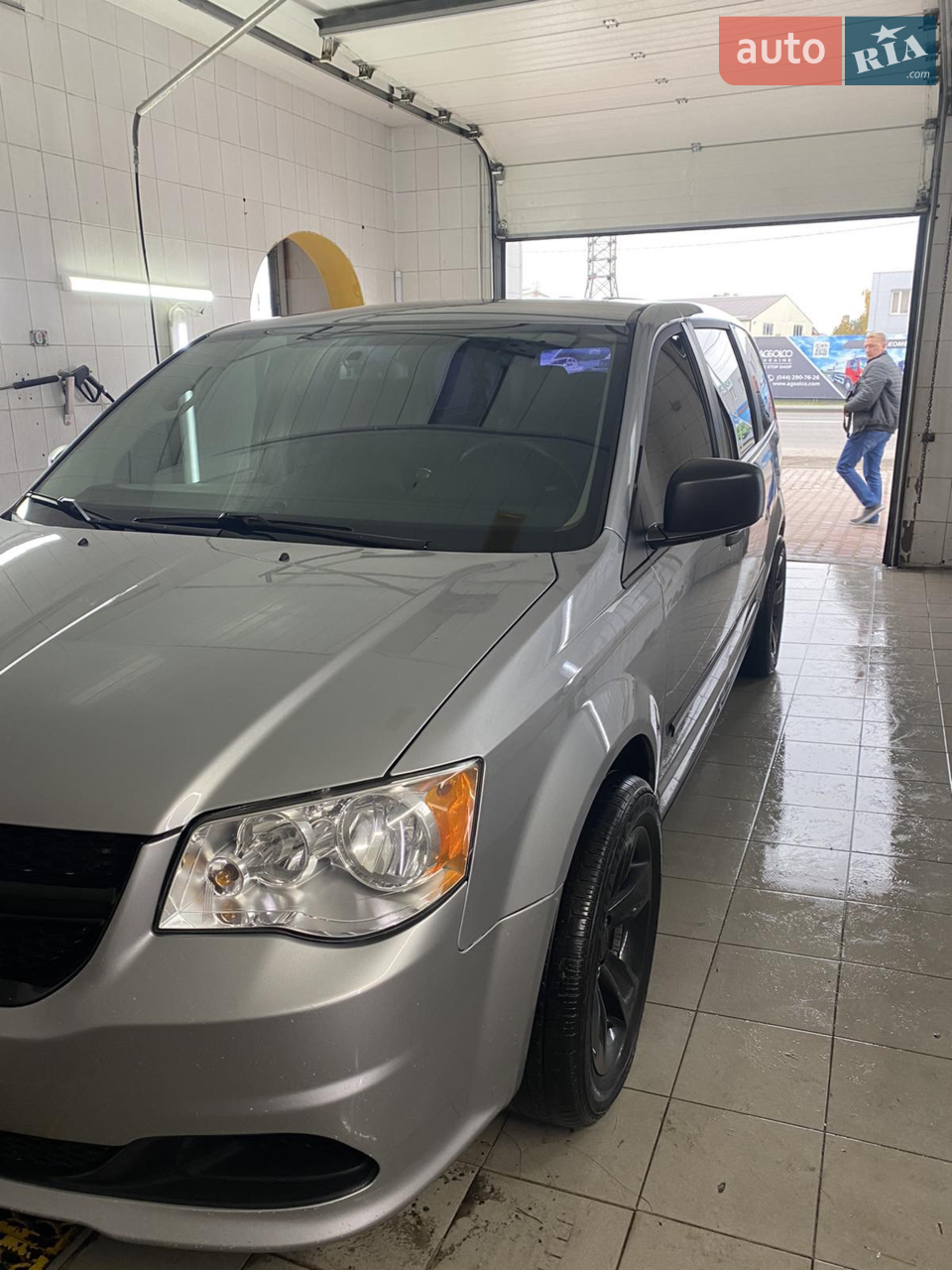 2014 Dodge Caravan - мініатюра 17