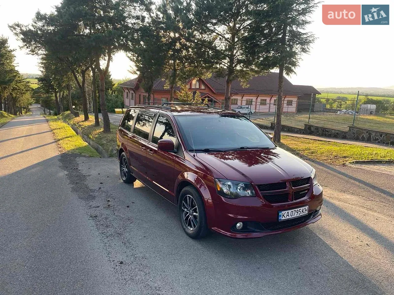 2018 Dodge Caravan - мініатюра 50