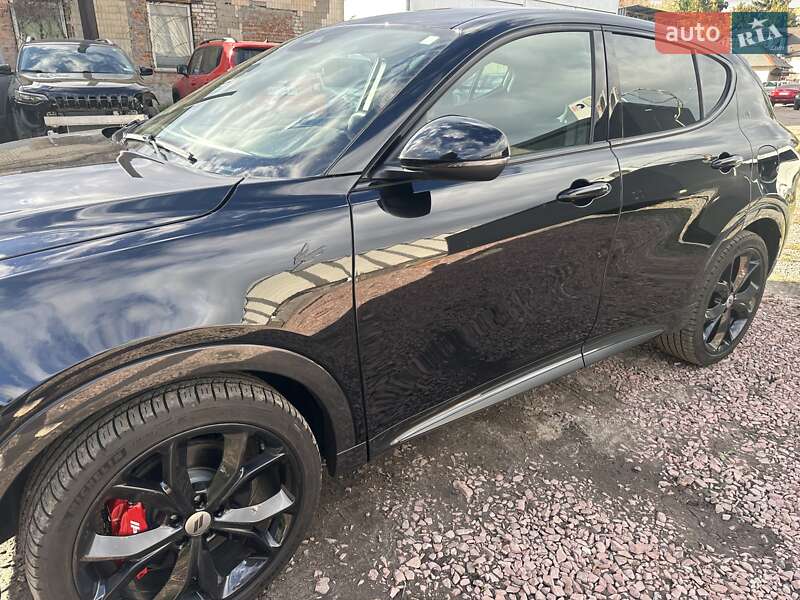 Внедорожник / Кроссовер Dodge Hornet 2023 в Киеве
