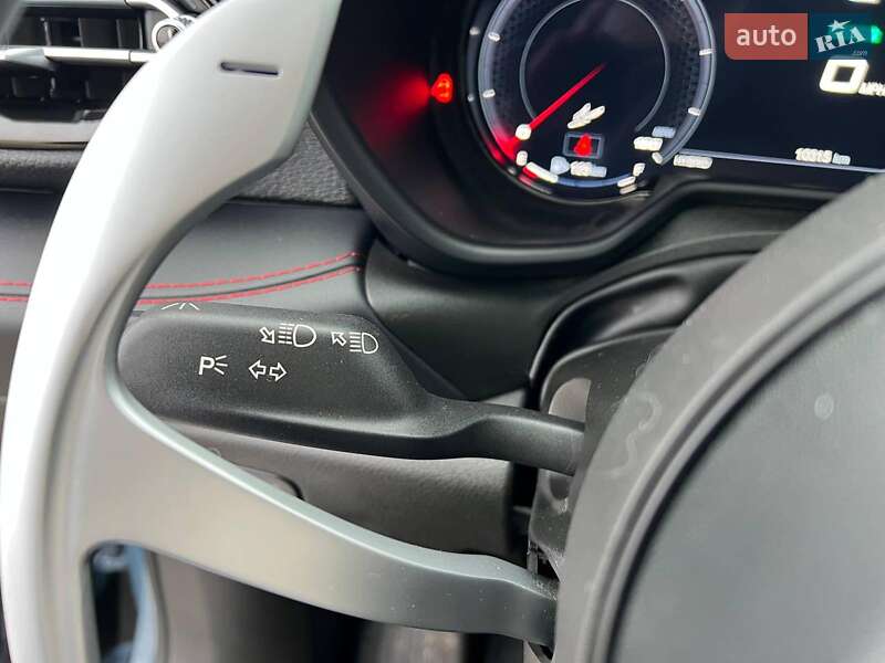 Внедорожник / Кроссовер Dodge Hornet 2024 в Львове