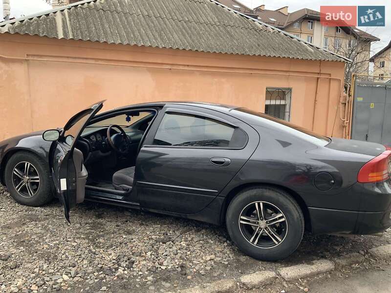 Седан Dodge Intrepid 1998 в Мукачево