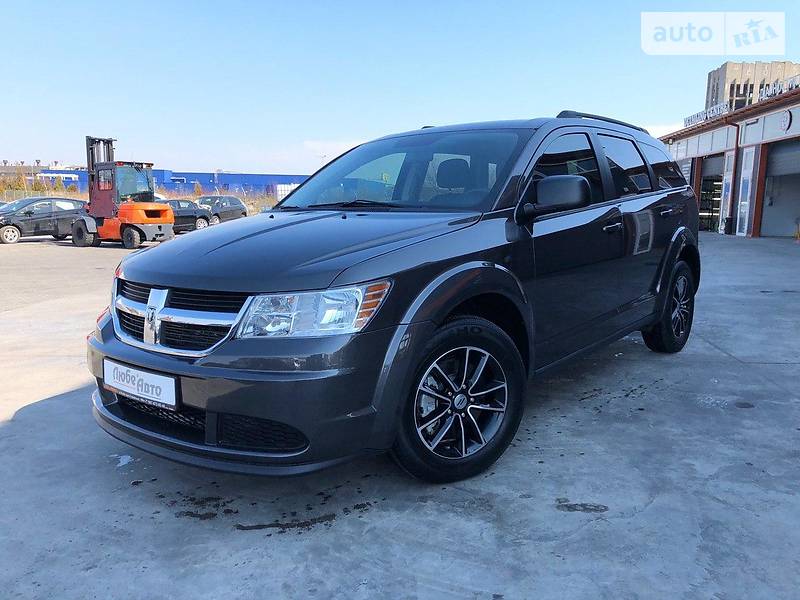 Позашляховик / Кросовер Dodge Journey 2017 в 