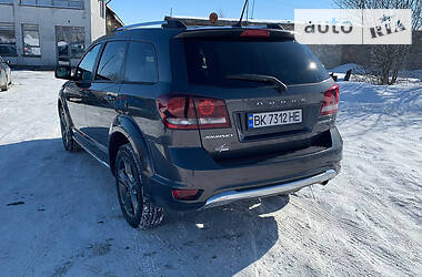 Позашляховик / Кросовер Dodge Journey 2015 в Рівному