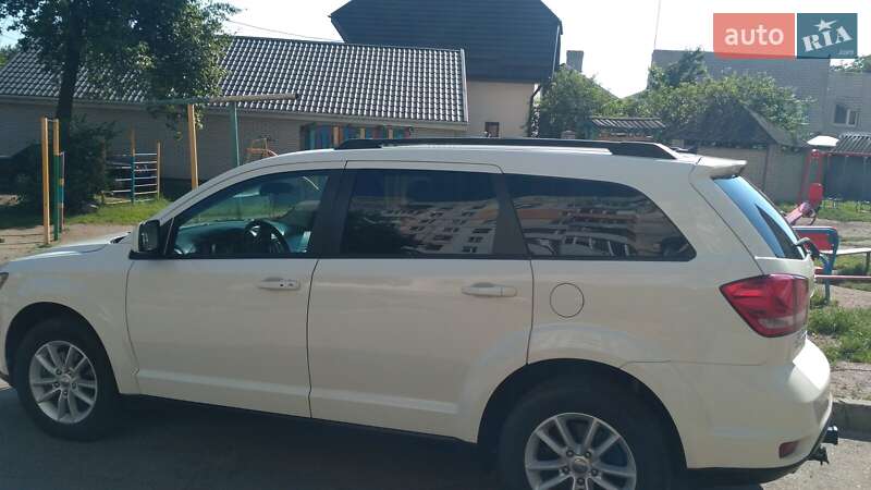 Внедорожник / Кроссовер Dodge Journey 2015 в Житомире