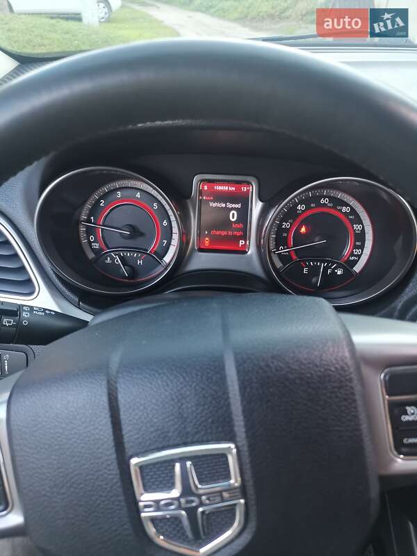 Позашляховик / Кросовер Dodge Journey 2015 в Володимирі