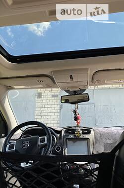 Внедорожник / Кроссовер Dodge Journey 2015 в Чернигове