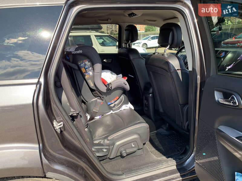 Внедорожник / Кроссовер Dodge Journey 2015 в Киеве