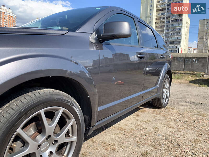 Внедорожник / Кроссовер Dodge Journey 2015 в Киеве