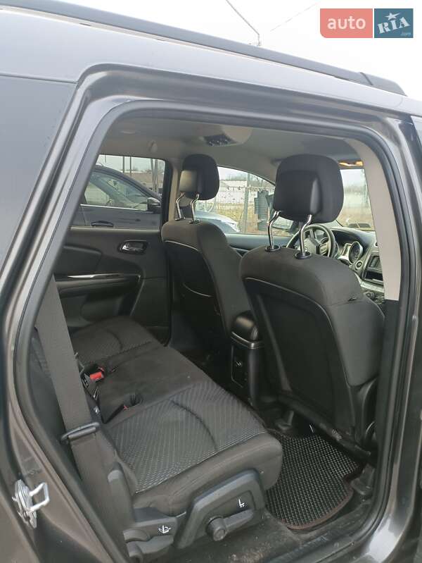 Універсал Dodge Journey 2015 в Володимирі