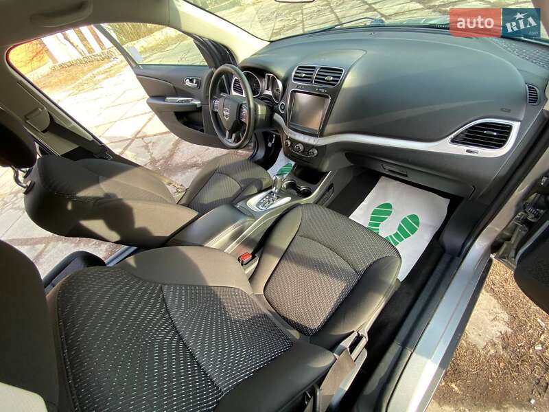 Позашляховик / Кросовер Dodge Journey 2017 в Харкові