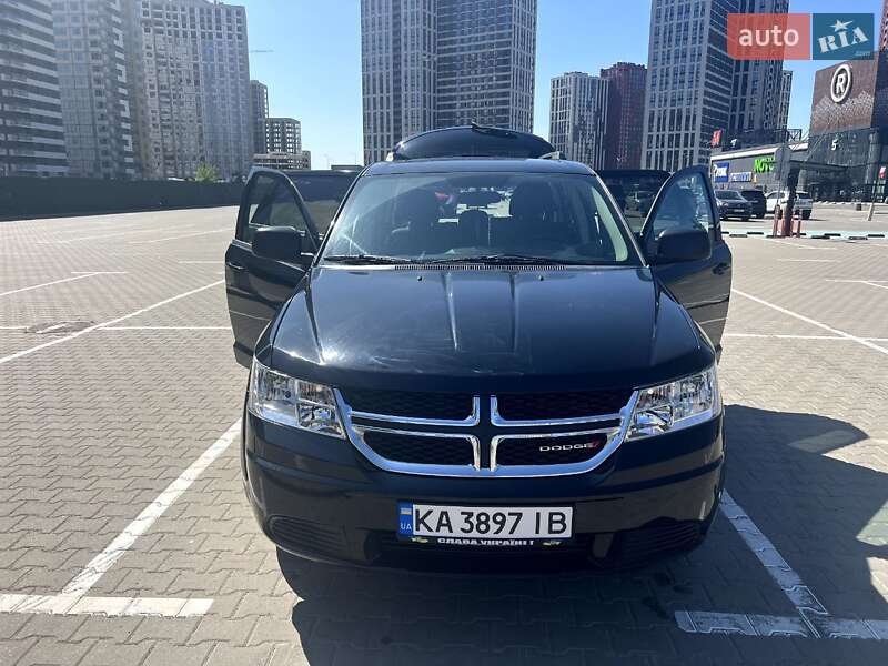 Внедорожник / Кроссовер Dodge Journey 2015 в Киеве