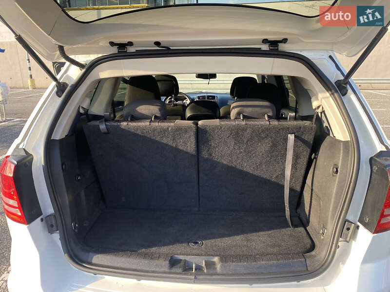 Позашляховик / Кросовер Dodge Journey 2015 в Києві