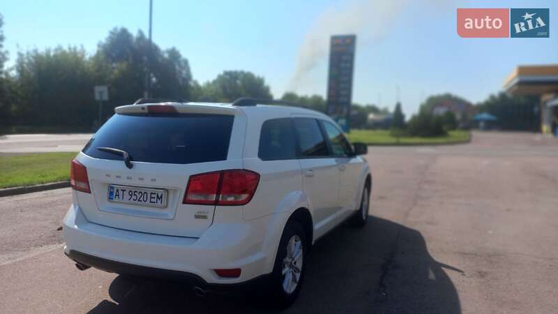 Позашляховик / Кросовер Dodge Journey 2015 в Івано-Франківську