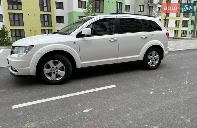 Внедорожник / Кроссовер Dodge Journey 2008 в Черновцах