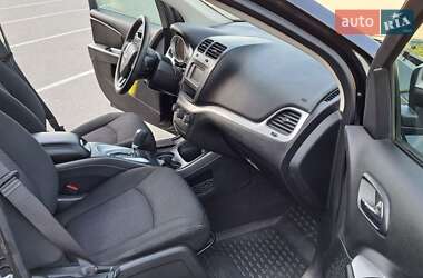 Позашляховик / Кросовер Dodge Journey 2019 в 