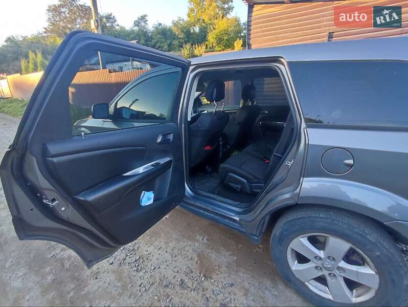 Внедорожник / Кроссовер Dodge Journey 2012 в Лубнах