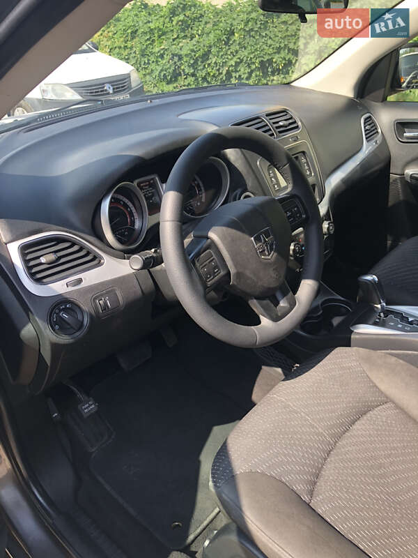 Внедорожник / Кроссовер Dodge Journey 2017 в Киеве фото 10 Внедорожник / Кроссовер Dodge Journey 2017 в Киеве