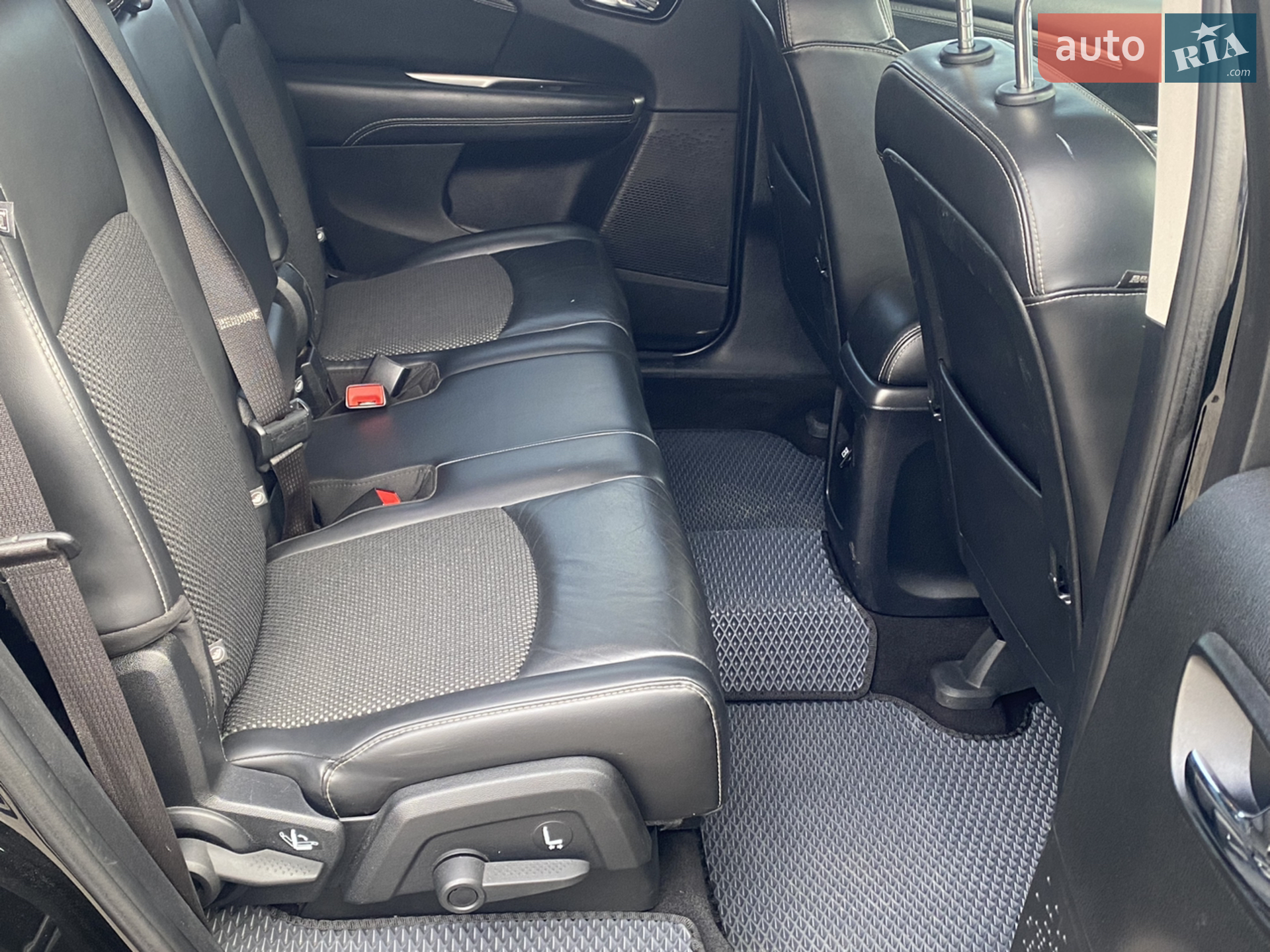 2018 Dodge Journey - мініатюра 6