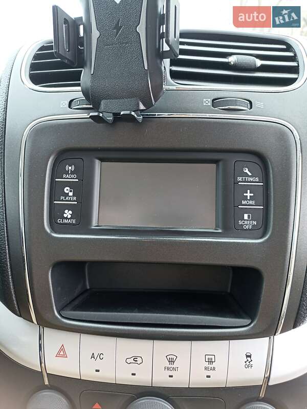 Позашляховик / Кросовер Dodge Journey 2019 в Первомайську