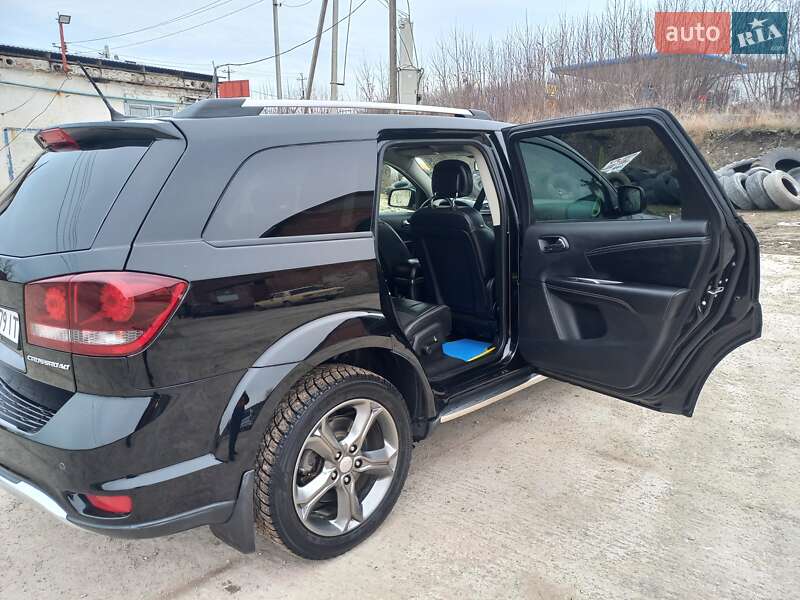 Внедорожник / Кроссовер Dodge Journey 2016 в Городке