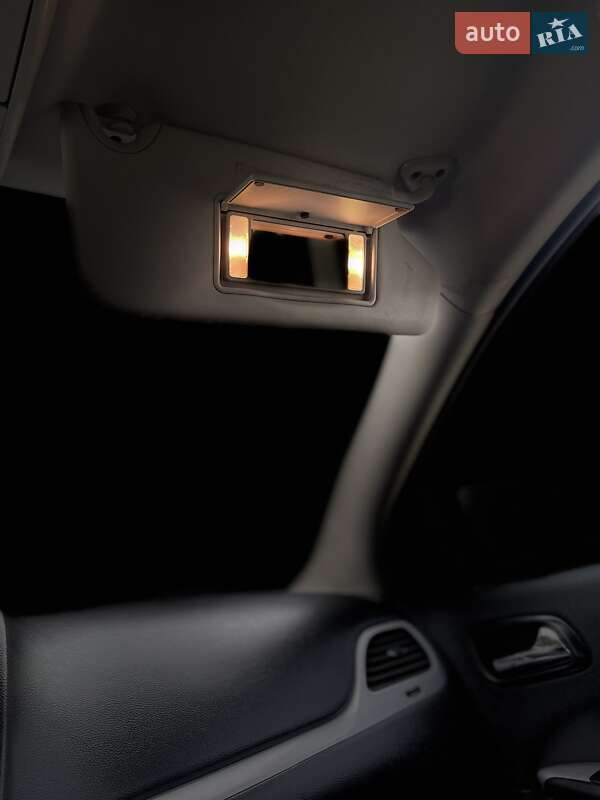 Позашляховик / Кросовер Dodge Journey 2015 в Рівному