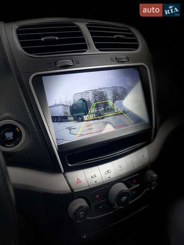 Позашляховик / Кросовер Dodge Journey 2015 в Рівному