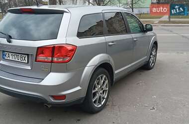 Позашляховик / Кросовер Dodge Journey 2015 в 