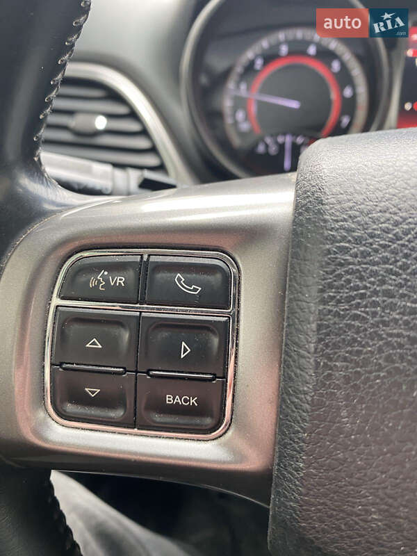 Позашляховик / Кросовер Dodge Journey 2016 в Черкасах