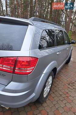 Позашляховик / Кросовер Dodge Journey 2016 в Стебнику