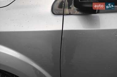 Позашляховик / Кросовер Dodge Journey 2016 в Стебнику
