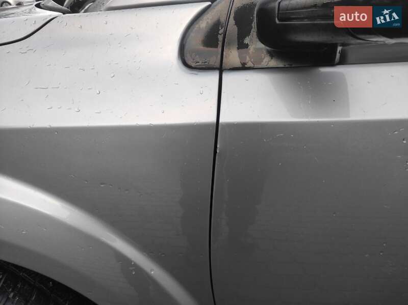 Внедорожник / Кроссовер Dodge Journey 2016 в Стебнику