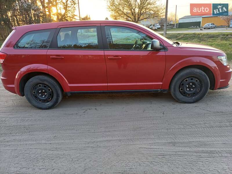 Внедорожник / Кроссовер Dodge Journey 2014 в Чугуеве