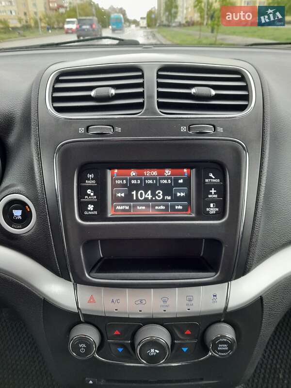 Позашляховик / Кросовер Dodge Journey 2013 в Івано-Франківську