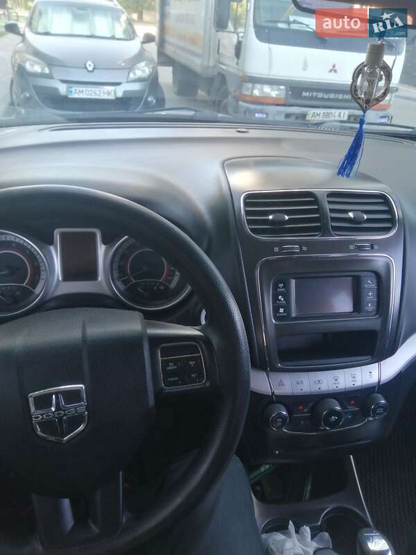 Позашляховик / Кросовер Dodge Journey 2014 в Житомирі