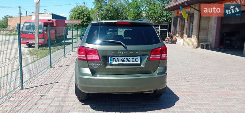 Внедорожник / Кроссовер Dodge Journey 2016 в Добровеличковке