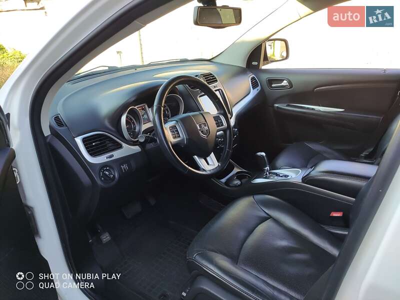 Внедорожник / Кроссовер Dodge Journey 2016 в Черкассах