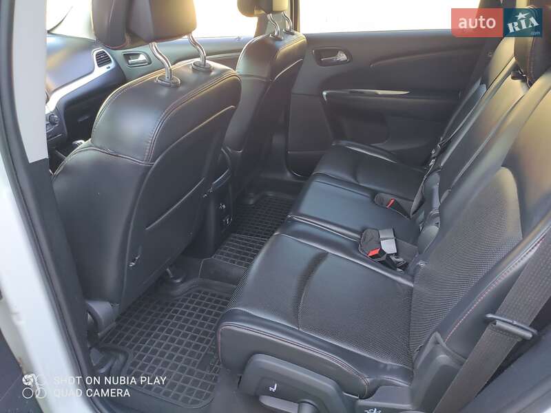 Внедорожник / Кроссовер Dodge Journey 2016 в Черкассах