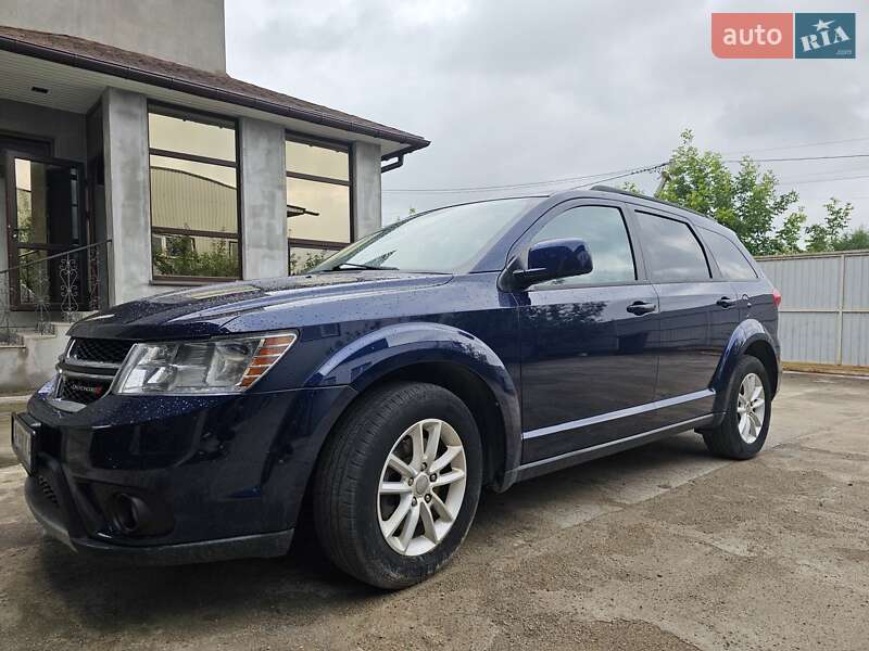 Внедорожник / Кроссовер Dodge Journey 2016 в Корсуне-Шевченковском