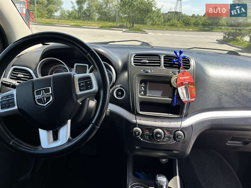 Позашляховик / Кросовер Dodge Journey 2015 в Хмельницькому фото 11 Позашляховик / Кросовер Dodge Journey 2015 в Хмельницькому