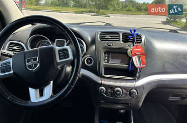 Внедорожник / Кроссовер Dodge Journey 2015 в 