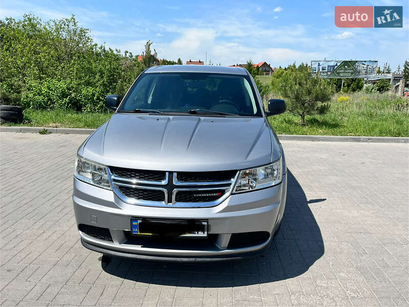 Позашляховик / Кросовер Dodge Journey 2015 в Хмельницькому фото 20 Позашляховик / Кросовер Dodge Journey 2015 в Хмельницькому