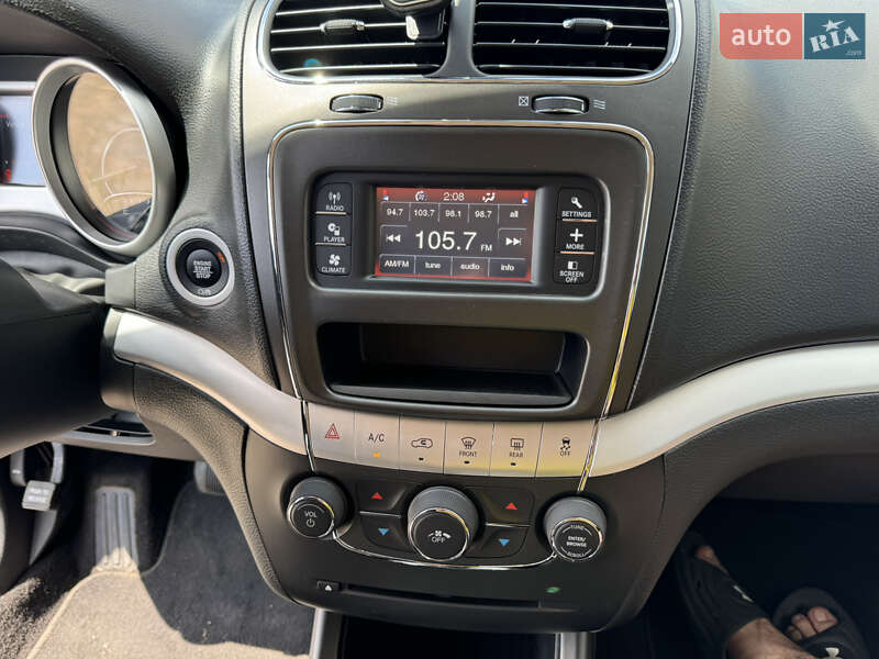 Позашляховик / Кросовер Dodge Journey 2020 в Харкові