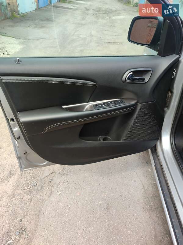 Позашляховик / Кросовер Dodge Journey 2018 в Кривому Розі