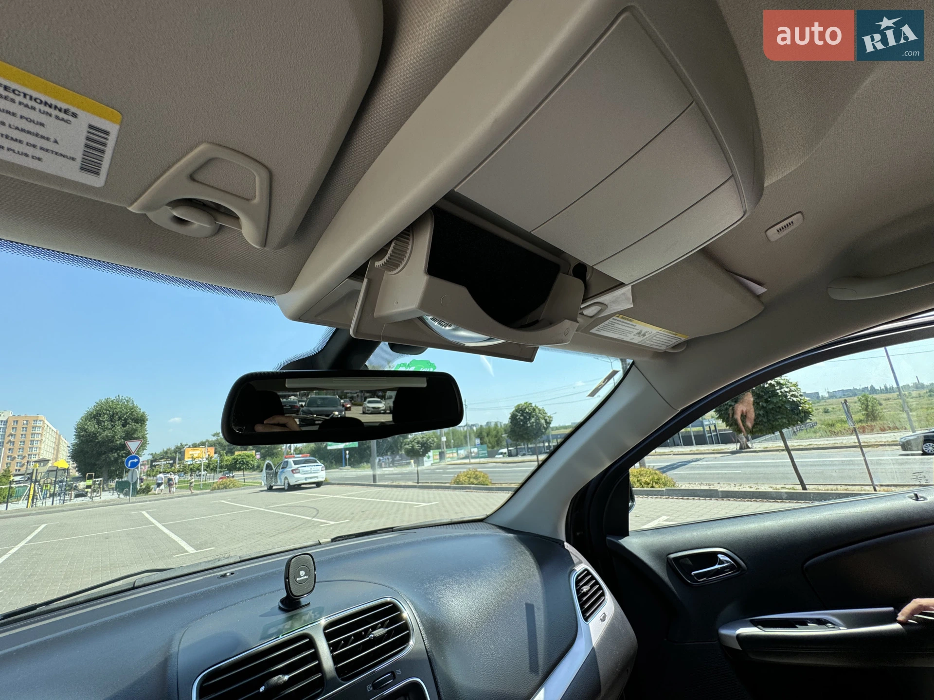 2019 Dodge Journey - мініатюра 23